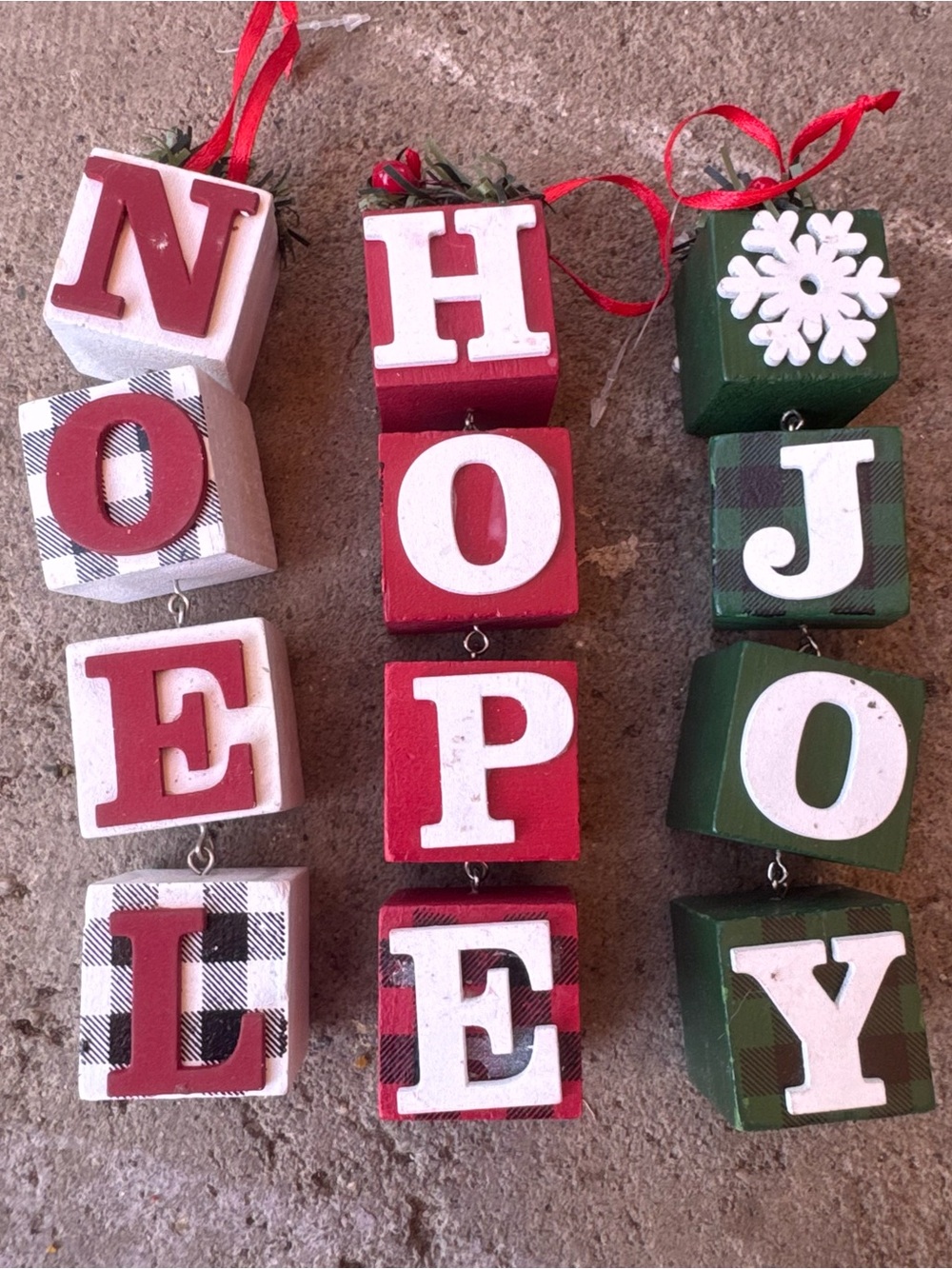 Set of 3Holiday Block Ornament Set Wooden Letter‎ Hanging Decor Noel, Joy, Hope